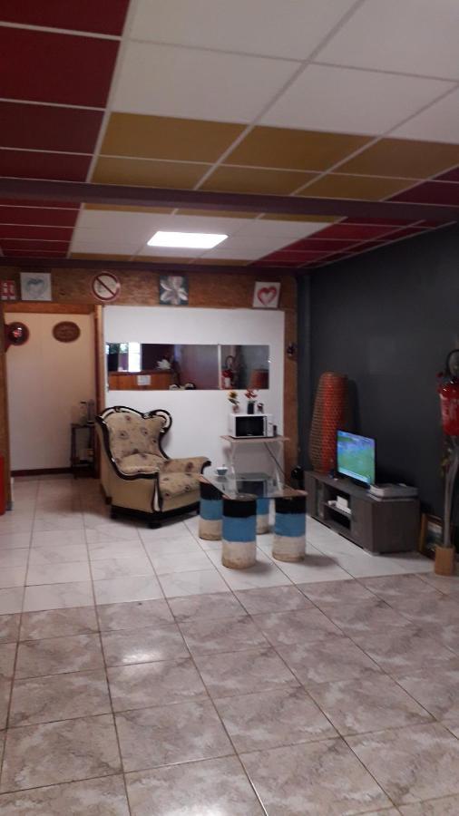 Auberge Bouloulou Boueni Esterno foto