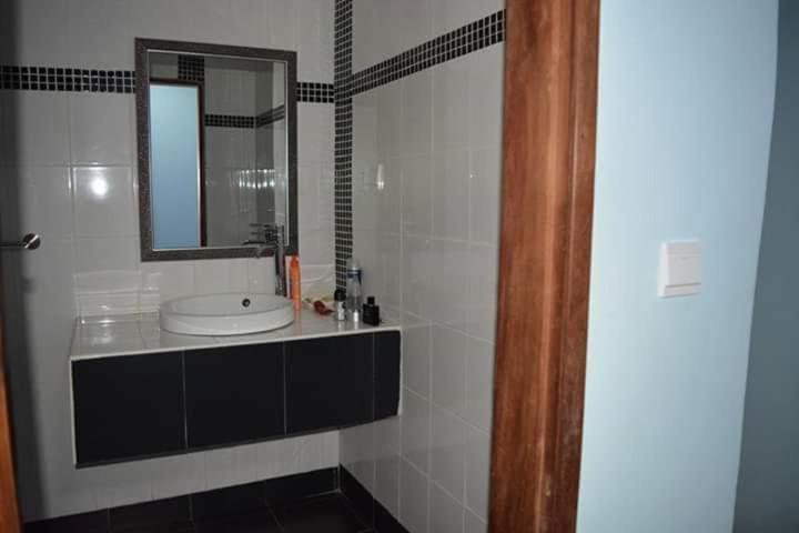 Auberge Bouloulou Boueni Esterno foto