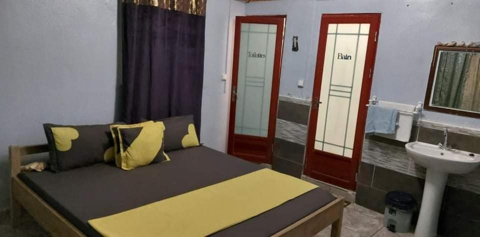 Auberge Bouloulou Boueni Esterno foto